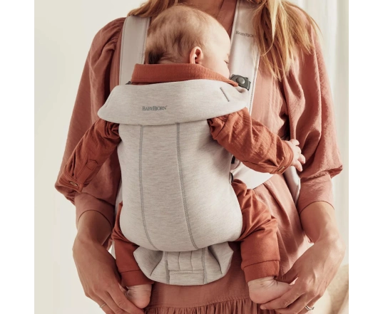 Mochila porteo baby bjorn mini