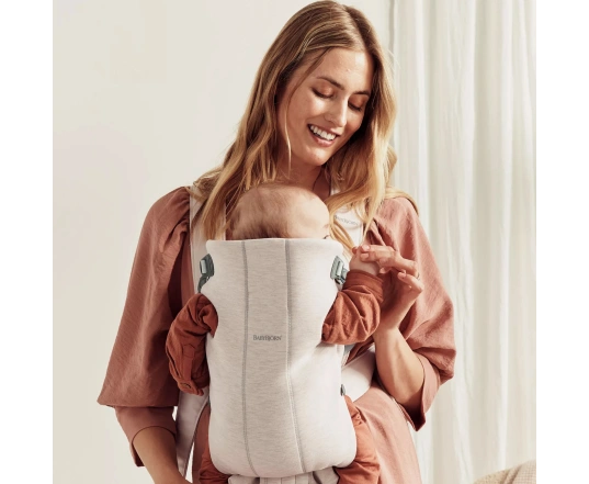 Mochila porteo baby bjorn mini