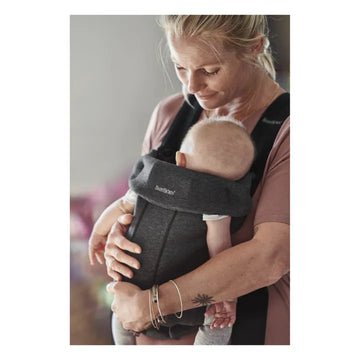 Mochila porteo baby bjorn mini